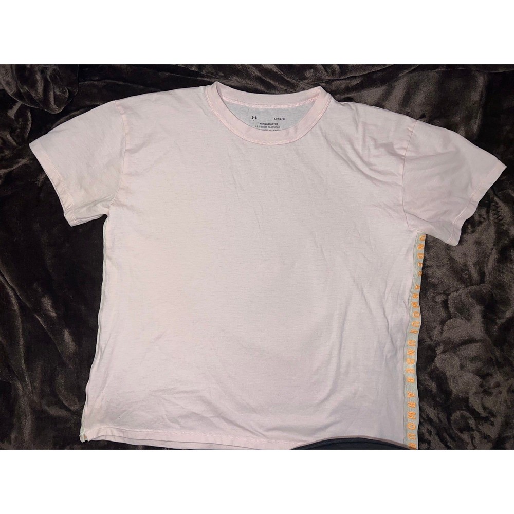 Under Armour Womens tshirt